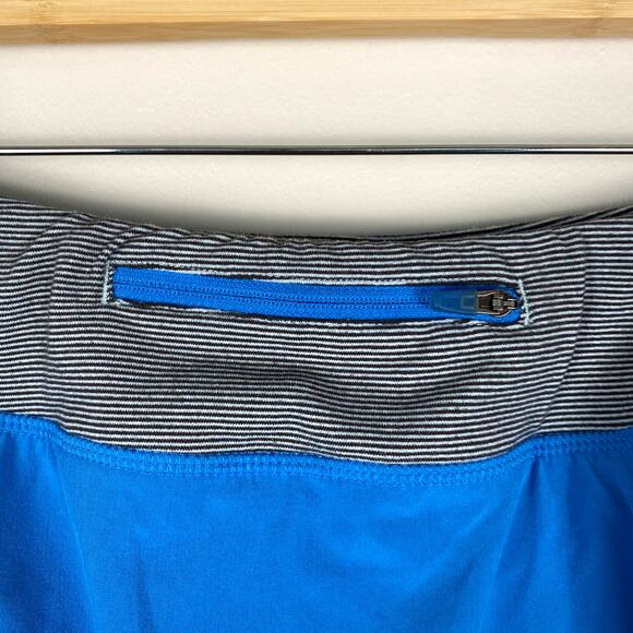 Lucy Activewear Color Block Skort in Blue and Gray - Picture 5 of 6